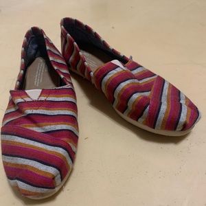 Toms Slip-on flats